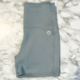 Short Bruna Cosmic Gray