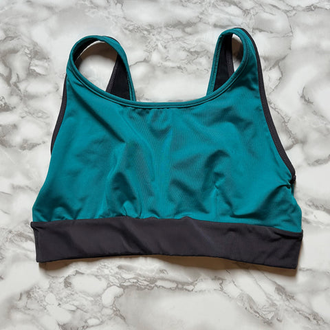 Sample - Top Abril cian