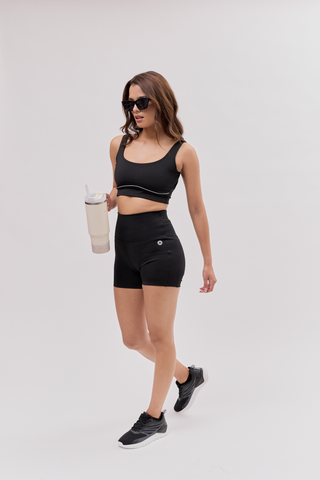 Top Clara negro